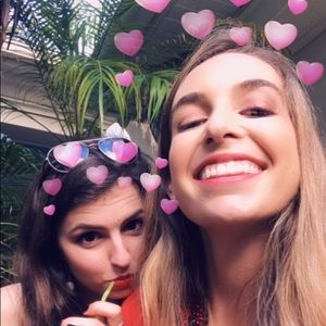 Meet your Posher, Isabel